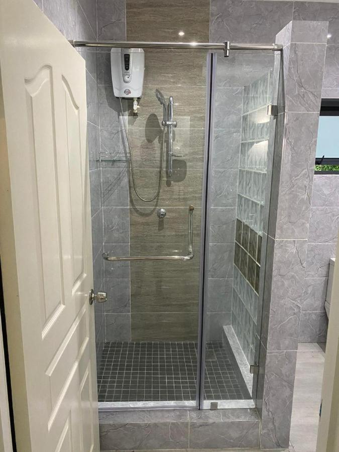 Jasmine Stay Self-Catering Apartments ヴィクトリア エクステリア 写真